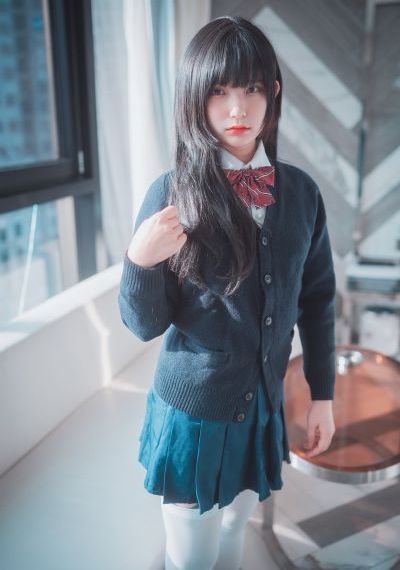 在她曾堕落之时电影完整版_HD电影在线观看