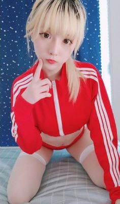 和表姐同居在线播放_BD在线观看电视