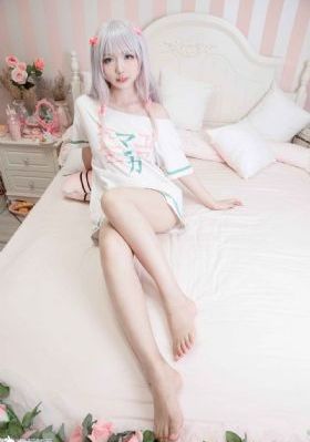 玩弄丰满奶水的老师喷流白浆_高清电影在线看