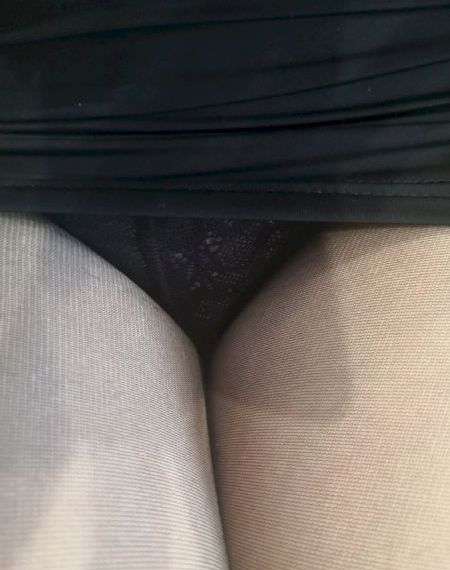 日韩美女tickle挠双乳VK_4K在线观看高清