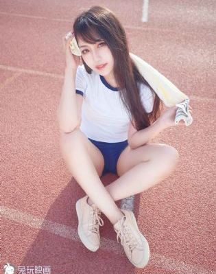 蜜桃三_720高清在线观看