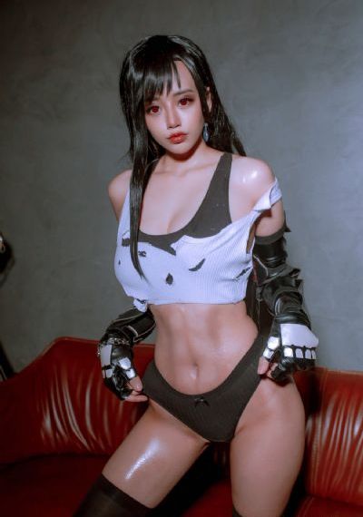 全族共娶一女H_HD免费高清观看