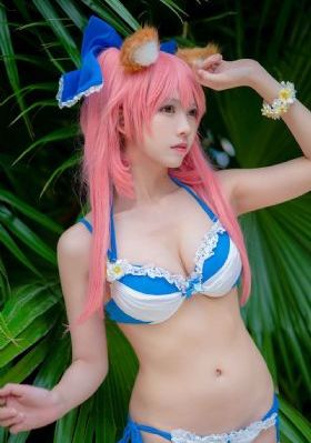 能干的女秘书们_720高清完整版播放